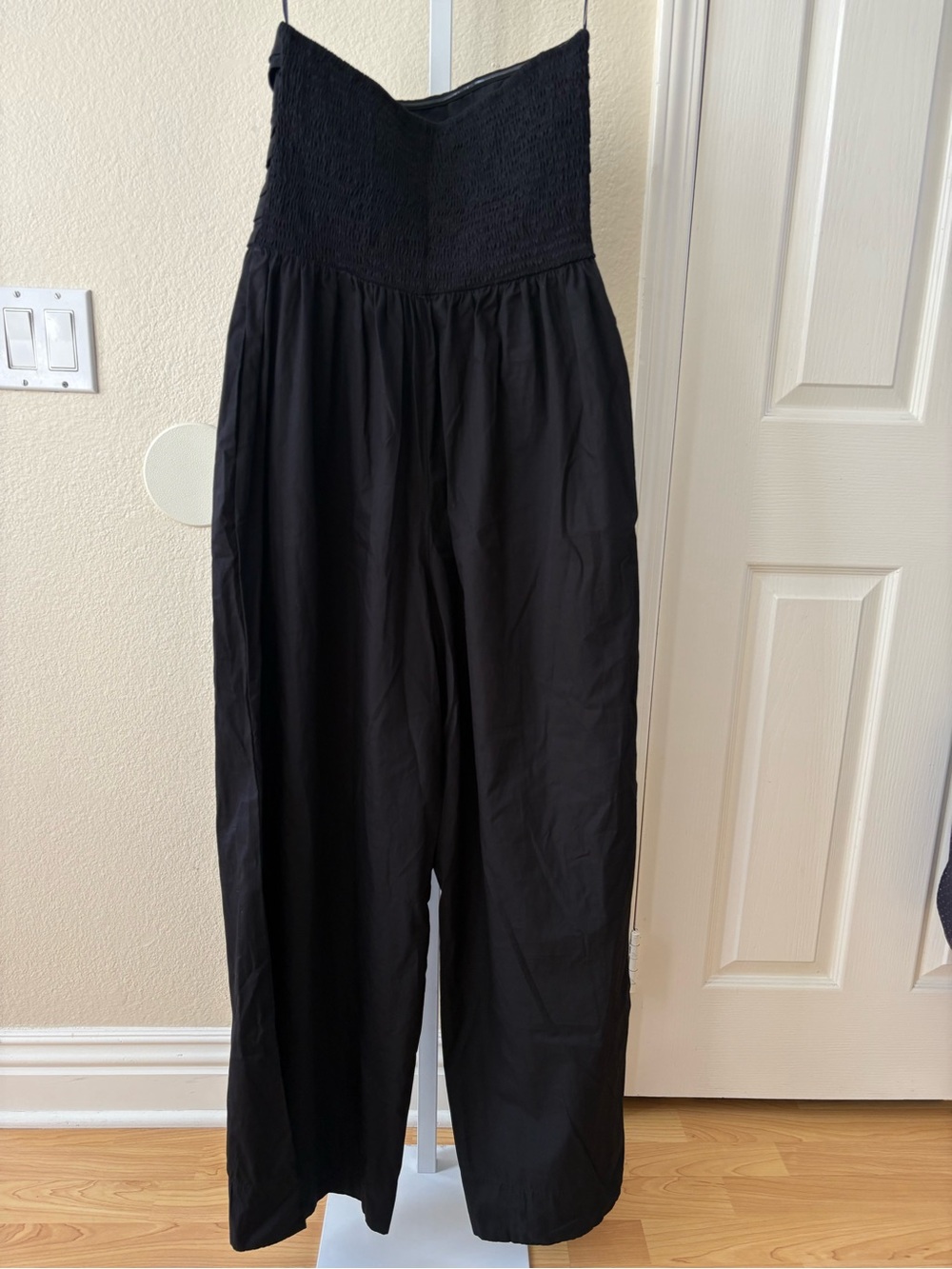NWT - Band of the Free Strapless Pleated Bodice Wide-Leg Black Jumpsuit - Size M - Picture 3 of 5